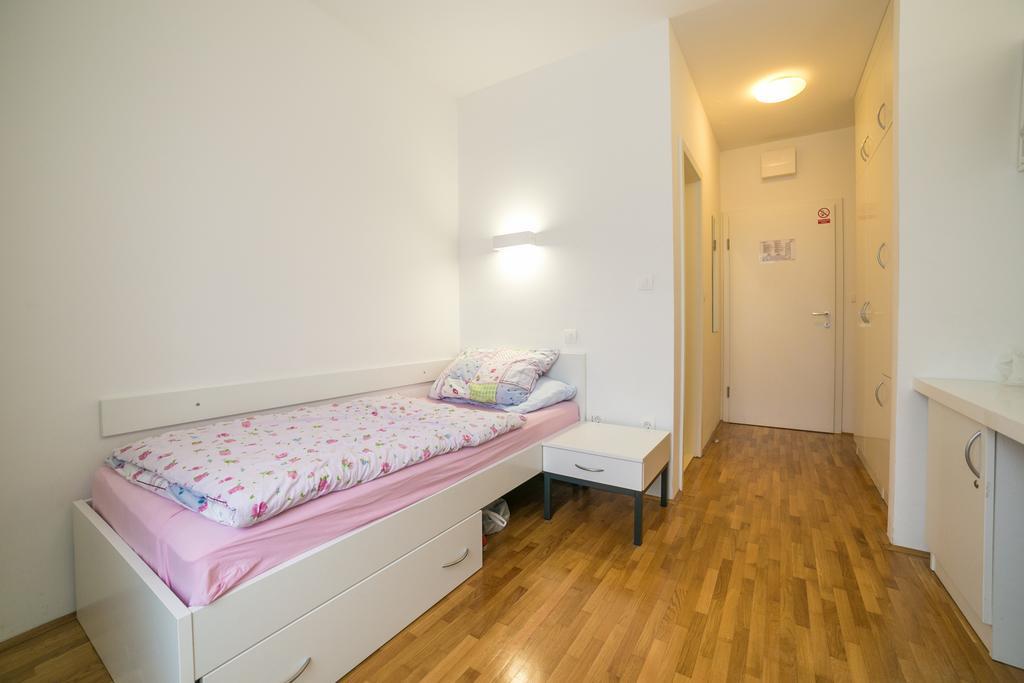 Rooms Kampus Split Luaran gambar